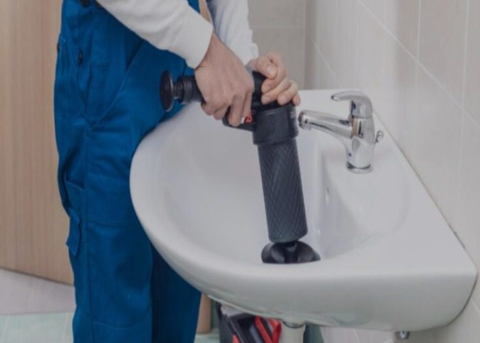 Plumbers in Glen Eagle Estate